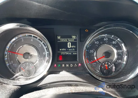 2016 Chrysler Town & Country Touring z USA, uszkodzony, nr VIN 2C4RC1BG5GR279797